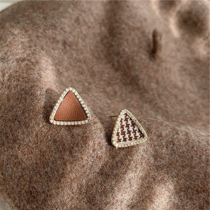 French retro geometric triangle leather houndstooth earrings