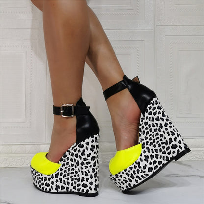 Oversized Color Block Leopard Print Wedge Heel Sandals