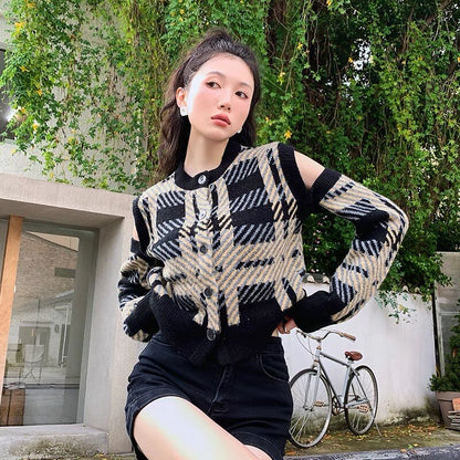 Women Plaid Designer Hollow Out Full Sleeve Spring Autumn Sweater Fashion High Street Casual Vintage Knitting Pullover