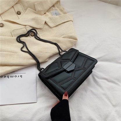 Toni Luxury Rivet Shoulder Bag