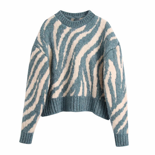 Jacquard Animal Print Loose Crop Knit Sweater